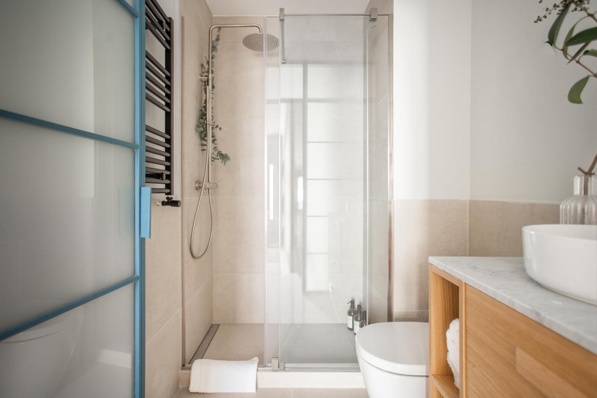 Aparthotel Seissta Madrid Centro "Remodelado" Zewnętrze zdjęcie